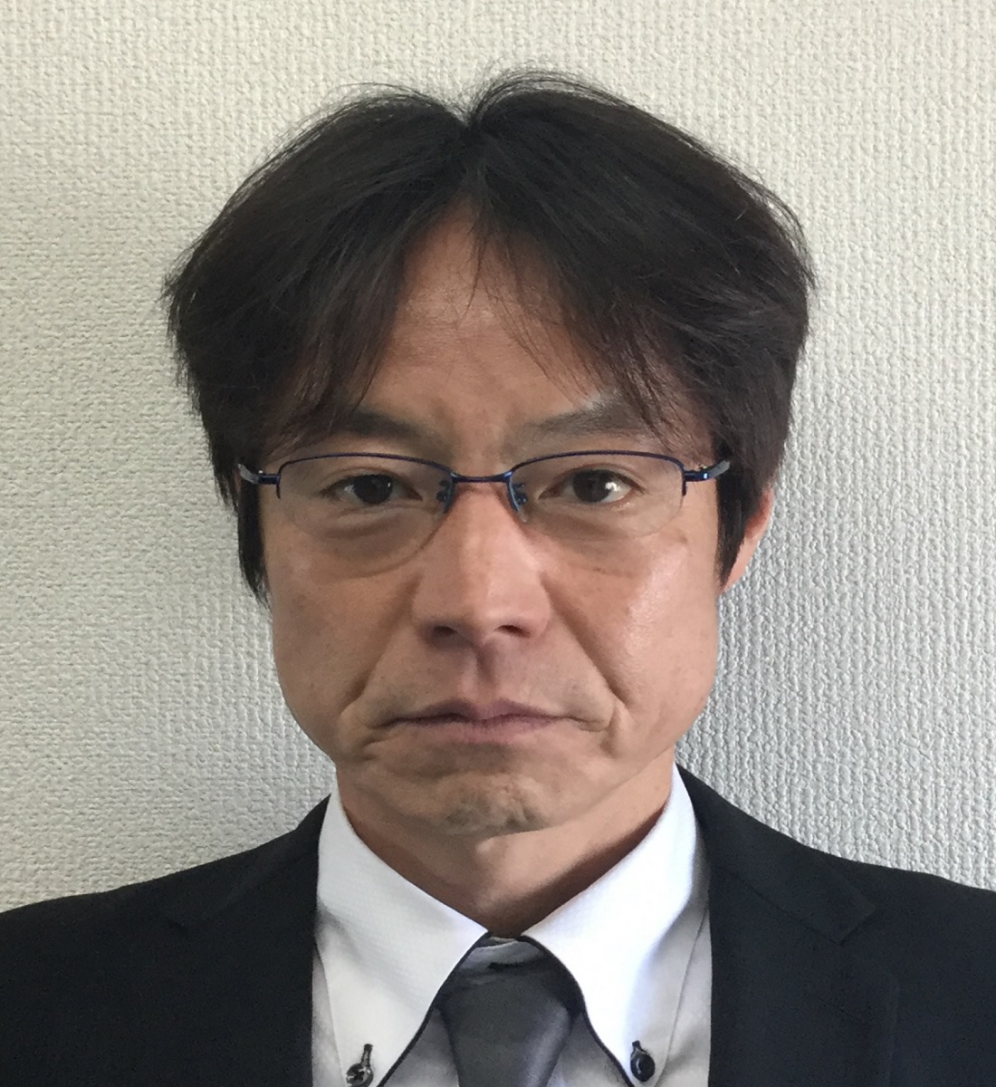 根津 康之/